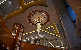 فندق وان إن
